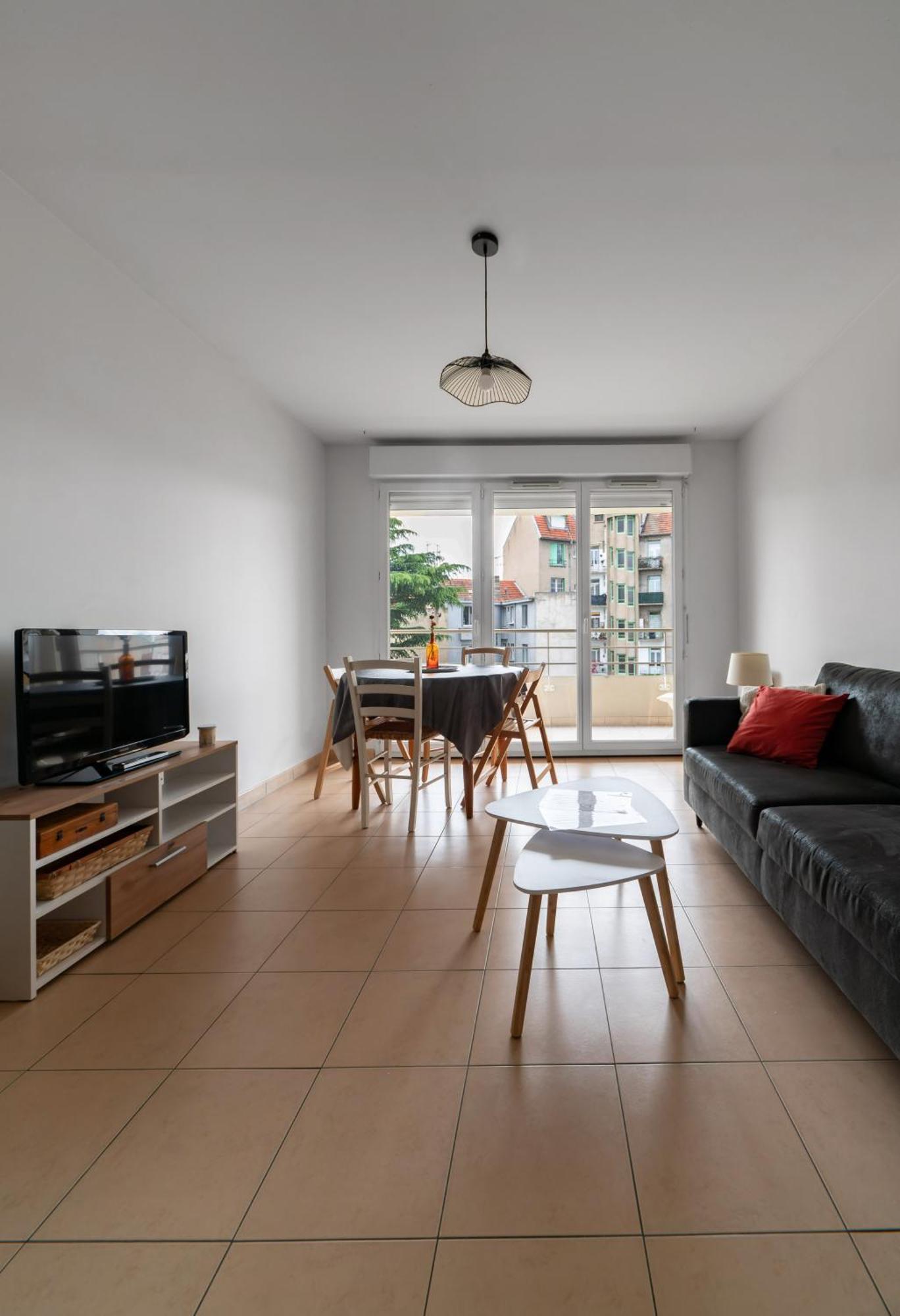 L'Eugenie - Appartement Design & Confort En Centre-Ville ヴィシー エクステリア 写真