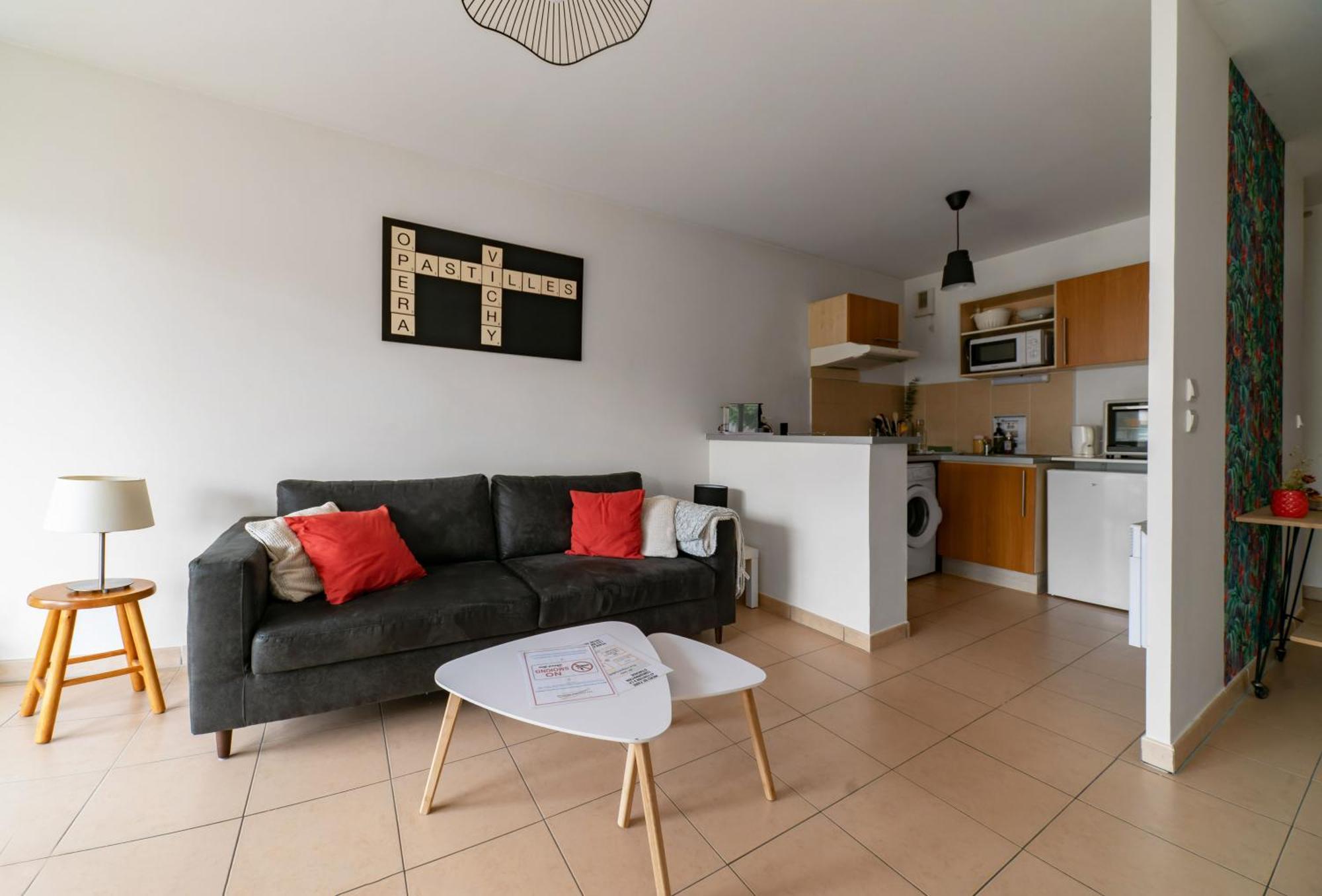 L'Eugenie - Appartement Design & Confort En Centre-Ville ヴィシー エクステリア 写真
