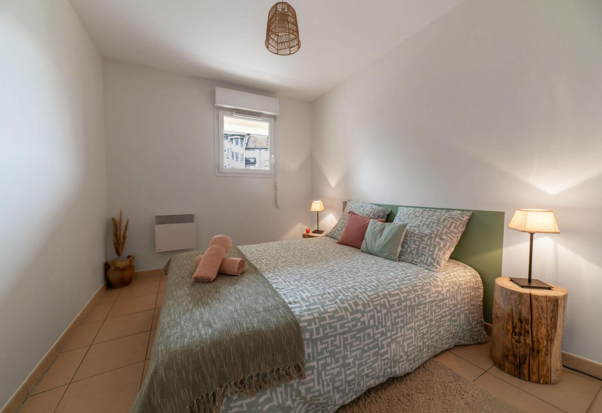 L'Eugenie - Appartement Design & Confort En Centre-Ville ヴィシー エクステリア 写真