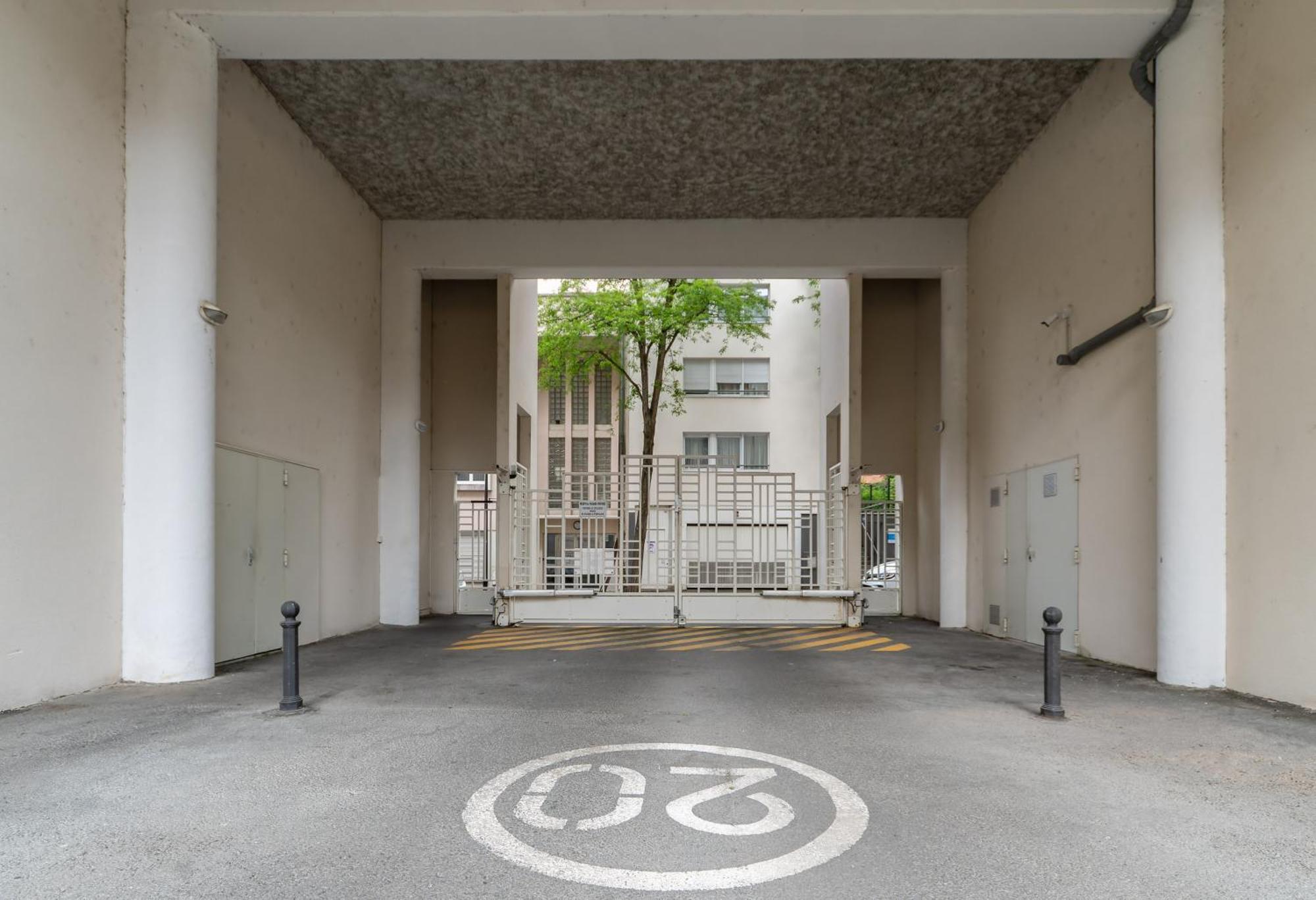L'Eugenie - Appartement Design & Confort En Centre-Ville ヴィシー エクステリア 写真