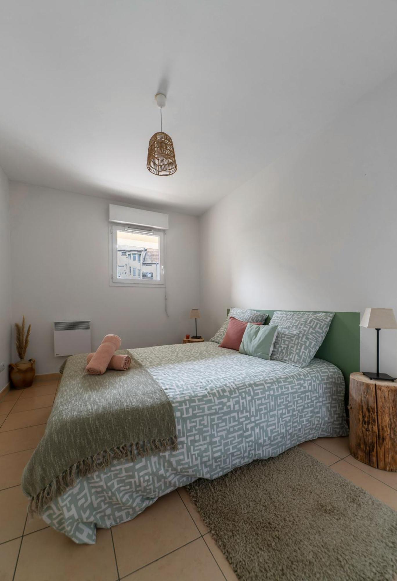 L'Eugenie - Appartement Design & Confort En Centre-Ville ヴィシー エクステリア 写真
