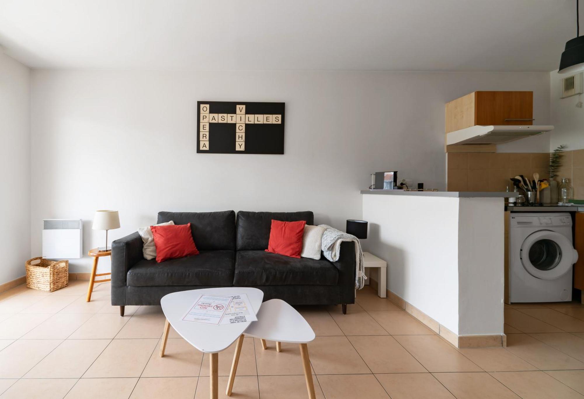 L'Eugenie - Appartement Design & Confort En Centre-Ville ヴィシー エクステリア 写真